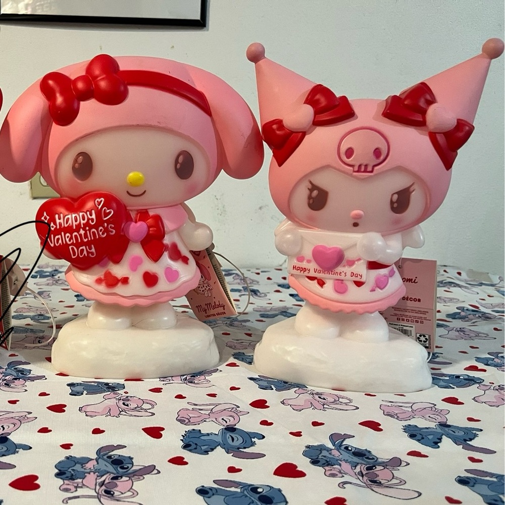 Melody and Kuromi Valentine’s Blow mold Set of 2